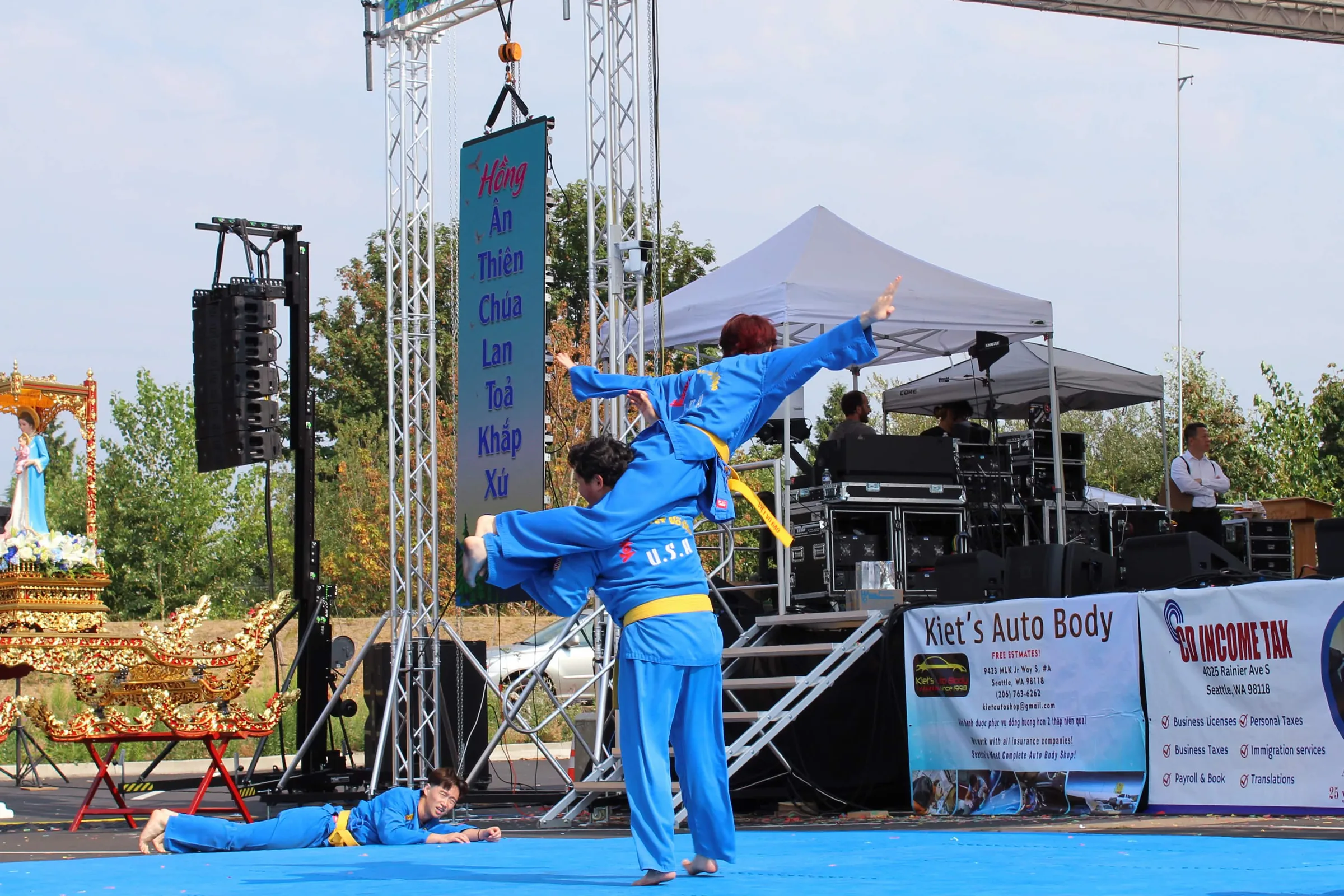 Vovinam performance on stage
